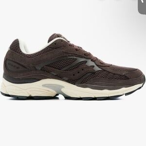 Saucony Women’s Progrid Omni 9 Dark Brown Sneakers